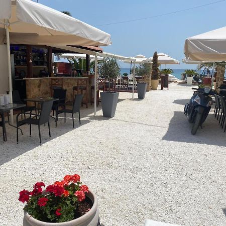 Plaisir Rooms Makriammos Exterior foto